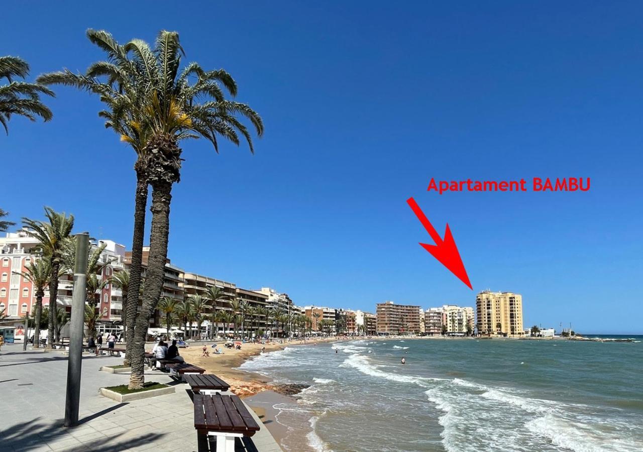 Apartament Bambu Przy Plazy Torrevieja Esterno foto